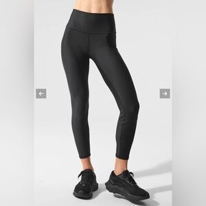 ALO YOGA Black Women's Leggings